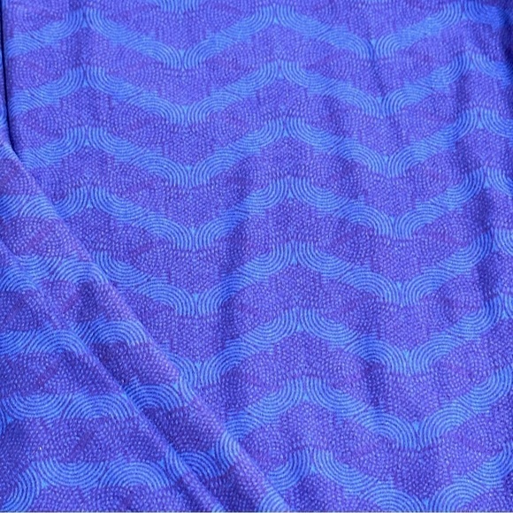3x25 Like New LulaRoe OS Soft Leggings One Size Two Tone Blue Zig Zags 2-10 - Picture 5 of 7
